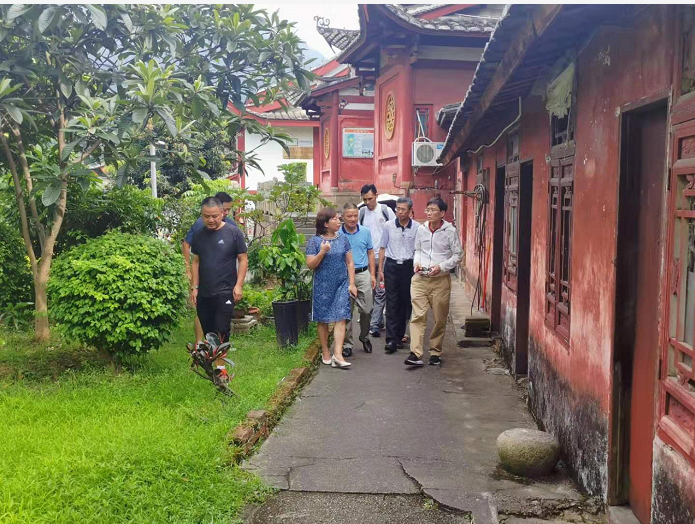 省發(fā)改委鄭衛(wèi)處長(zhǎng)一行到正順廟開展調(diào)研工作